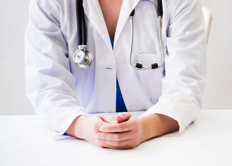 Medico del Poliambulatorio Analysis